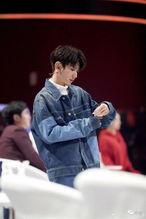 王源爆料杨迪视频大全,视频大全带你领略明星间的欢乐瞬间